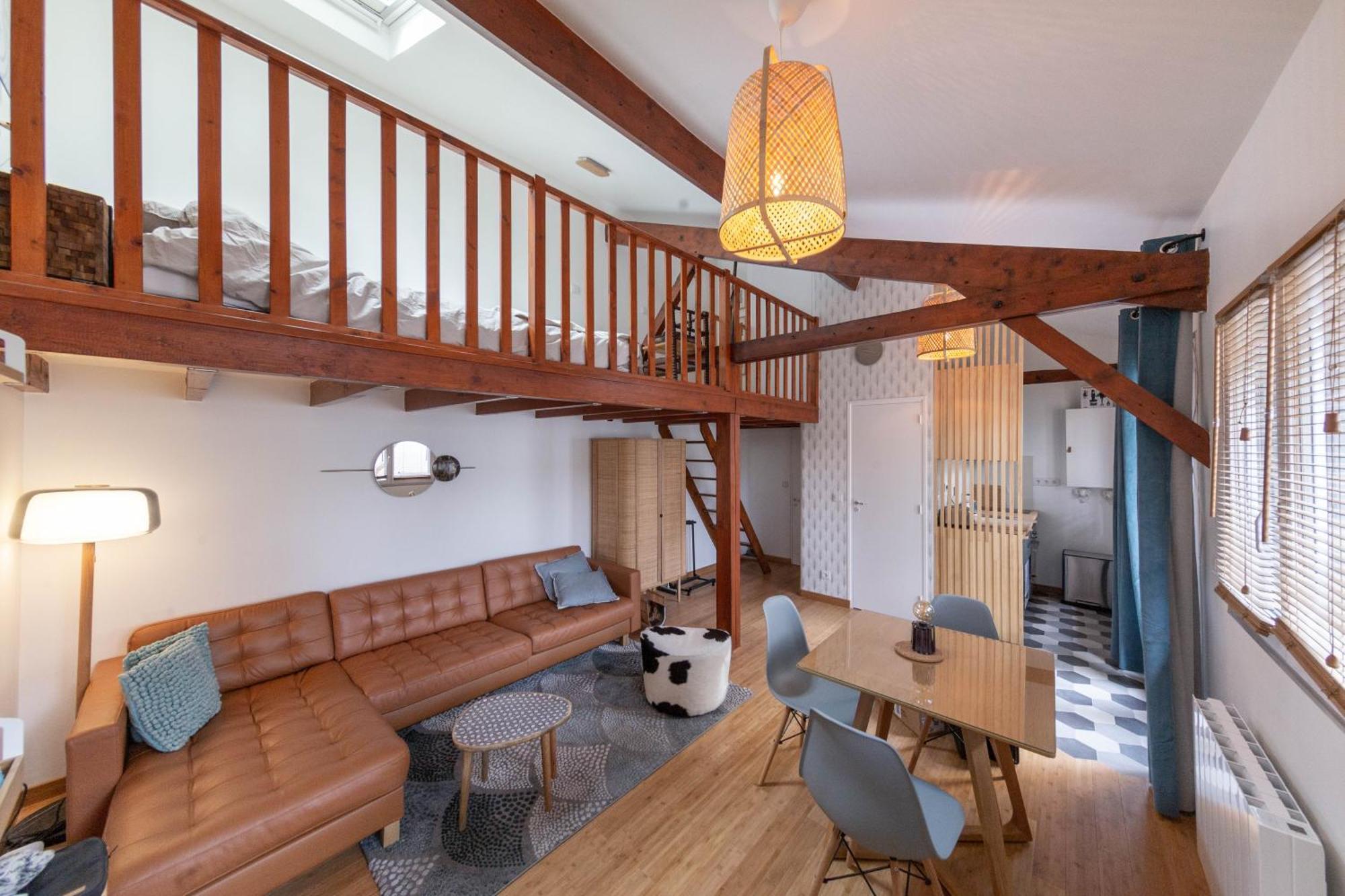 Lovely Little House With Private Garden In Paris Ivry-sur-Seine Esterno foto